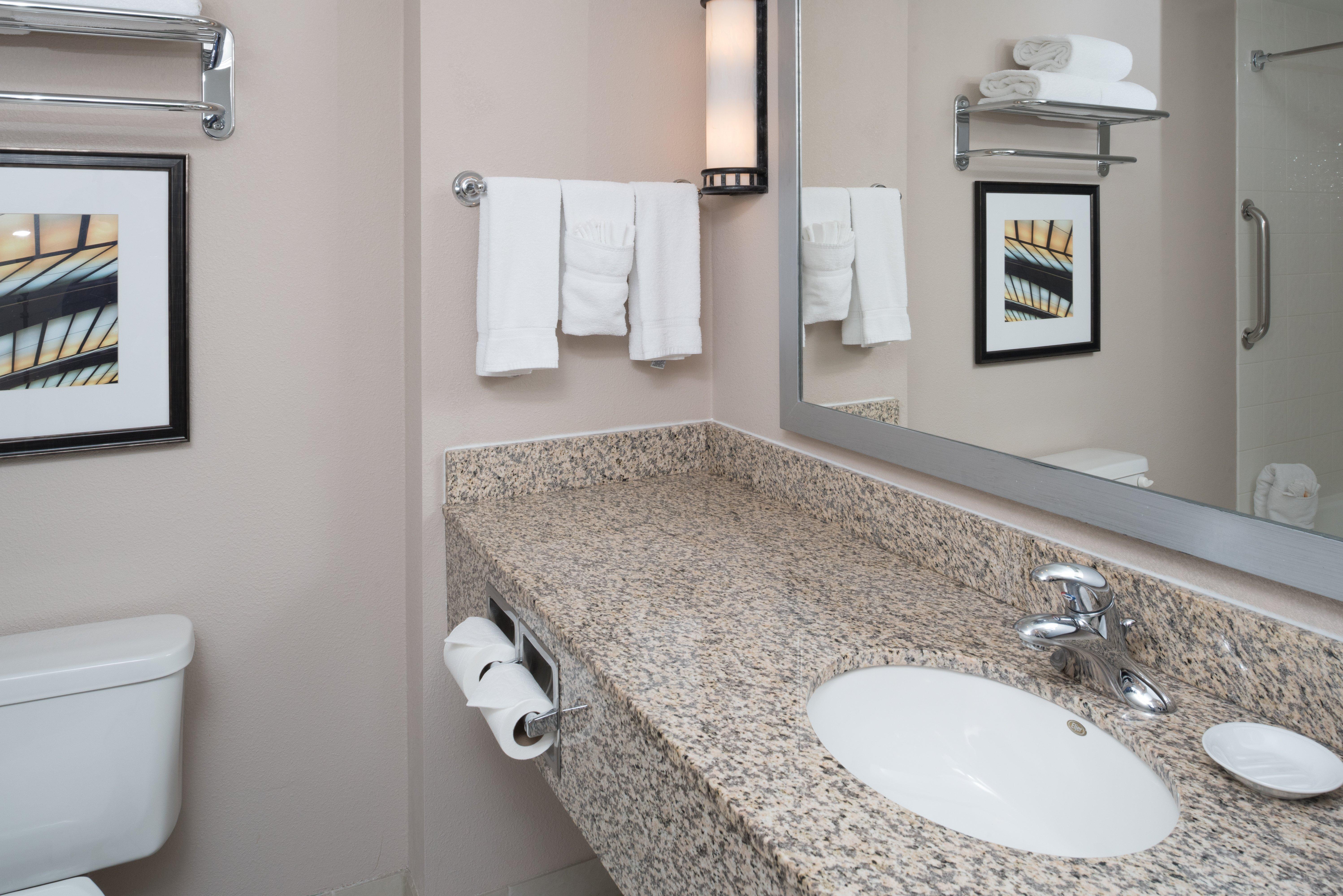 Holiday Inn Express Spokane Airport By Ihg מראה חיצוני תמונה