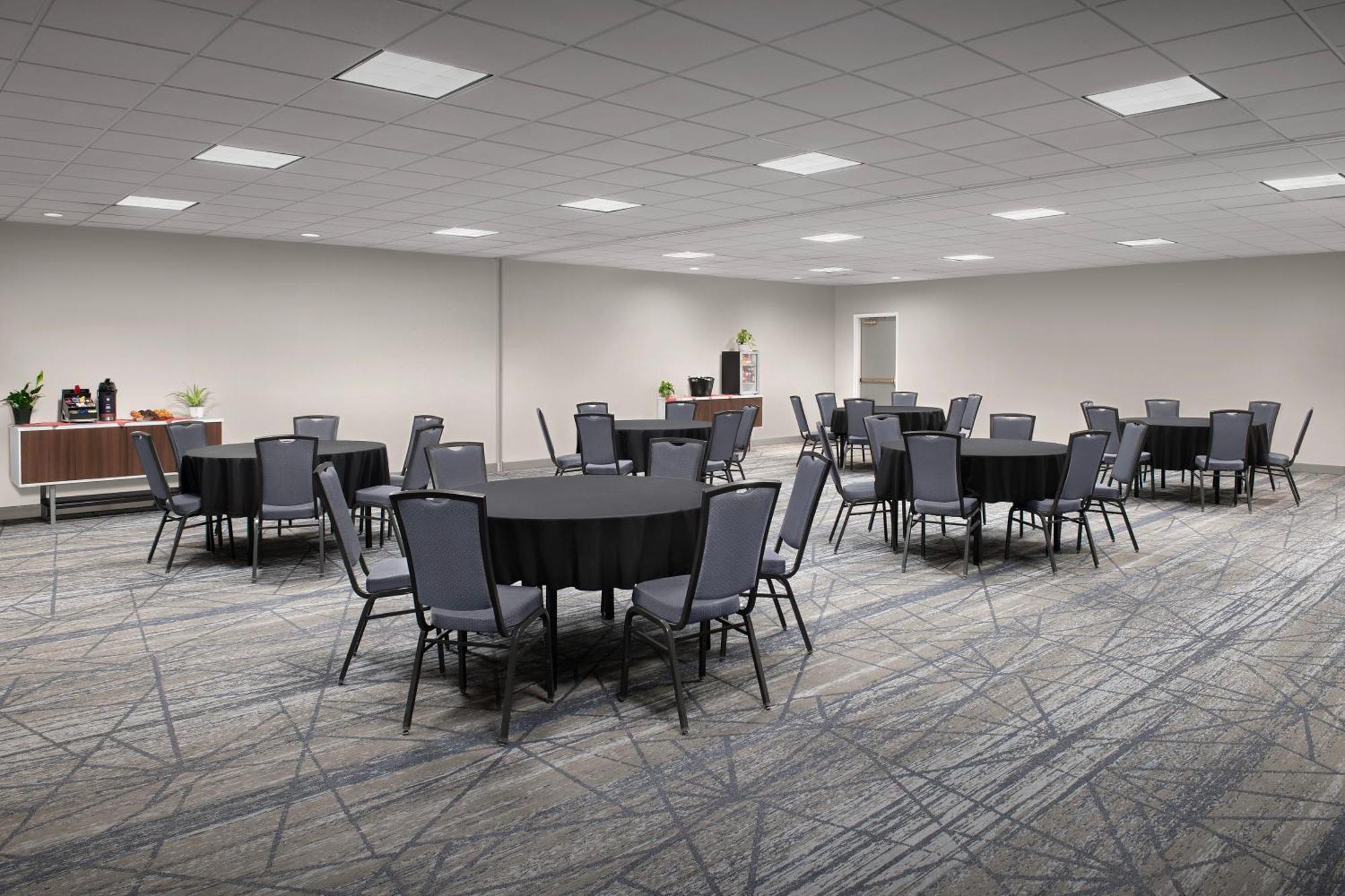 Holiday Inn Express Spokane Airport By Ihg מראה חיצוני תמונה